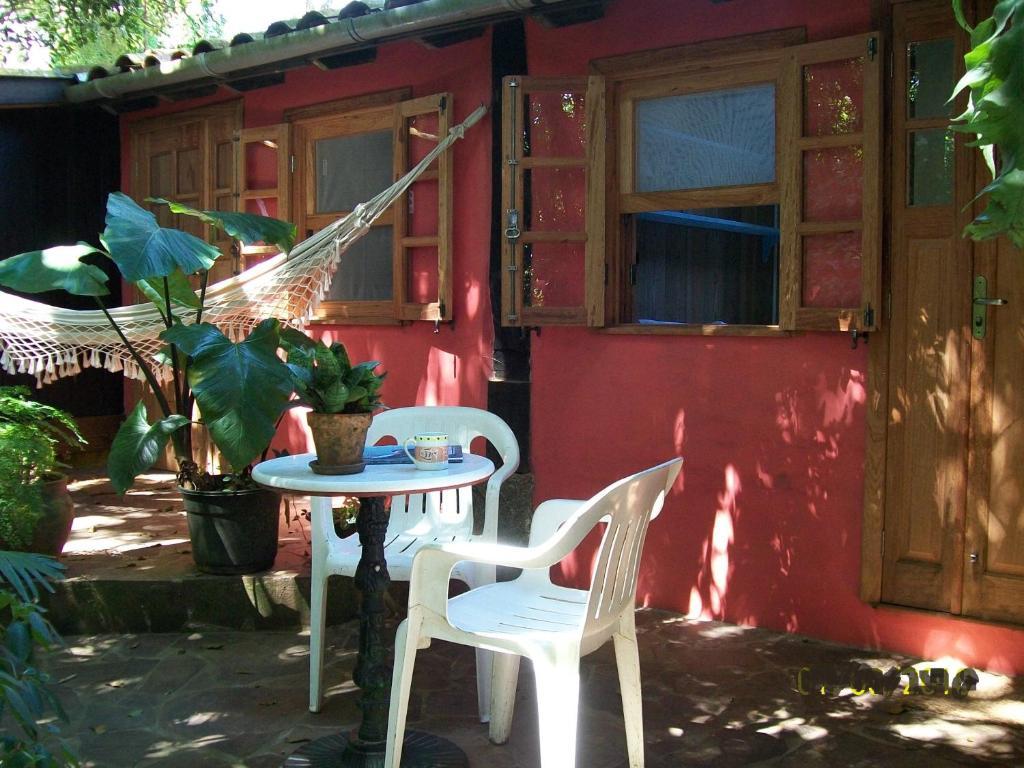 Regina Guest House برايا دو روزا الغرفة الصورة